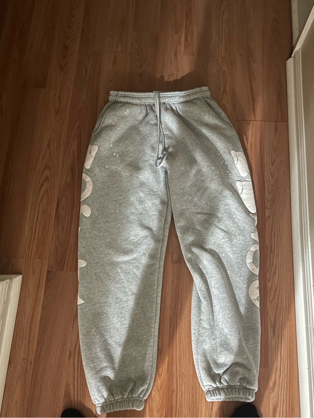 Grey Sp5der Beluga Sweatpants